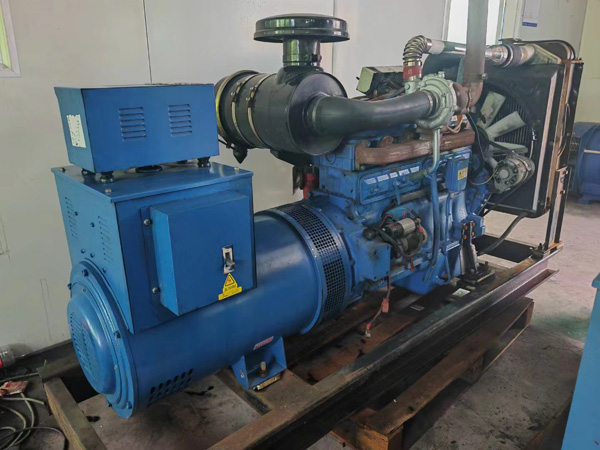 洞口100kW柴油发电机组使用多级机油有哪些优缺点？